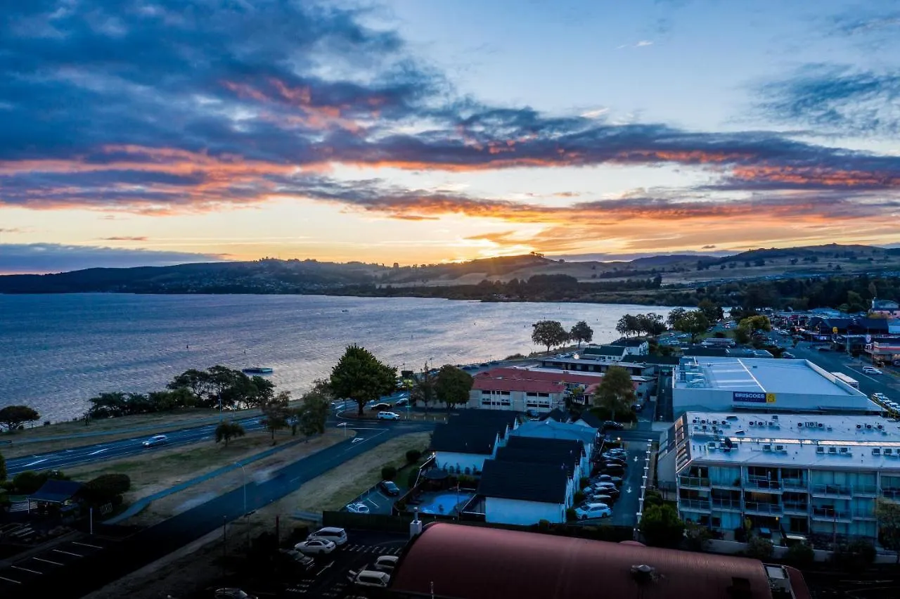 Le Chalet Suisse Motel Taupo